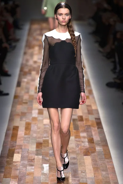 Look 35